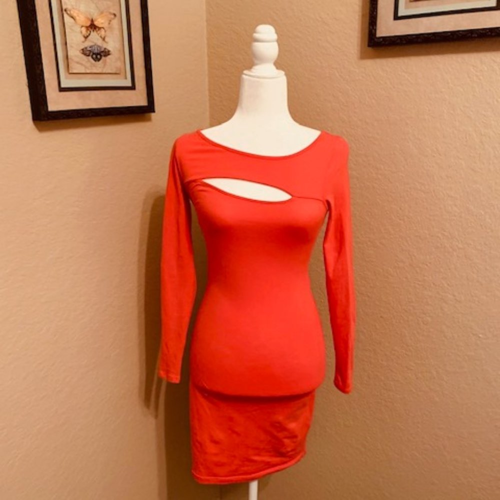 Guess XS long sleeve body con dress